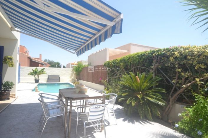 Image No.13-4 Bed Property for sale