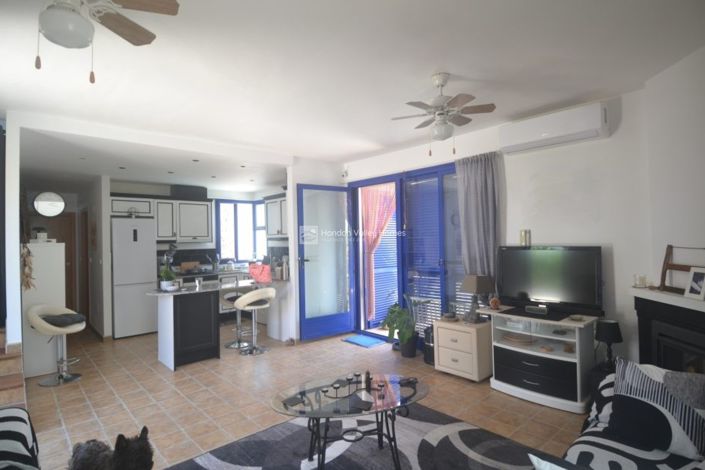 Image No.17-4 Bed Property for sale