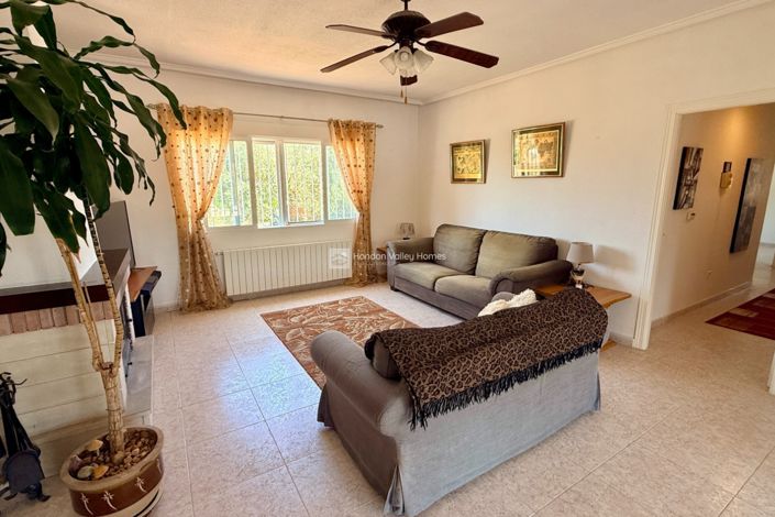 Image No.46-3 Bed Villa for sale