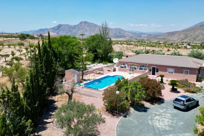 Image No.6-3 Bed Villa for sale