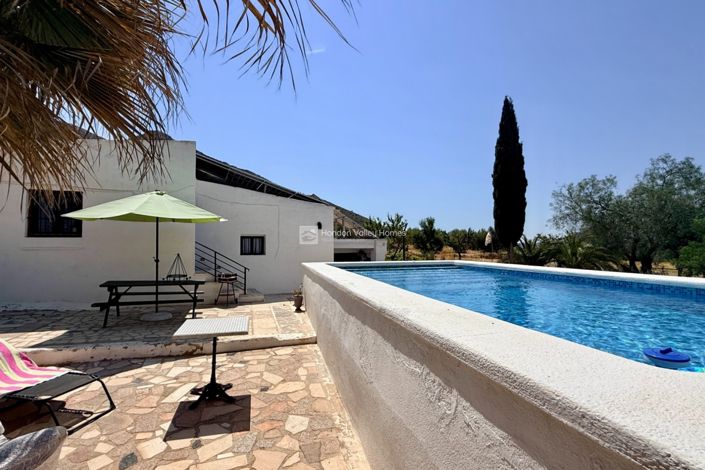 Image No.21-3 Bed Property for sale