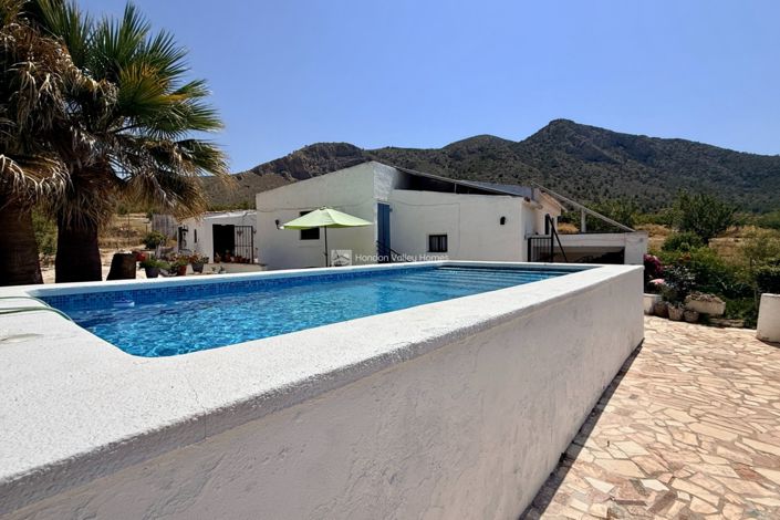 Image No.22-3 Bed Property for sale