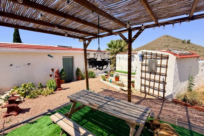 Image No.29-3 Bed Property for sale