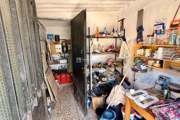 Image No.33-3 Bed Property for sale