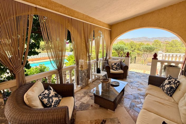 Image No.26-4 Bed Property for sale