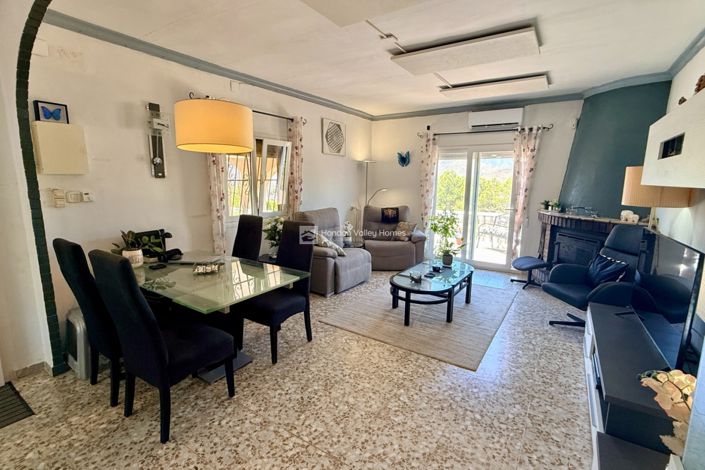Image No.46-4 Bed Property for sale