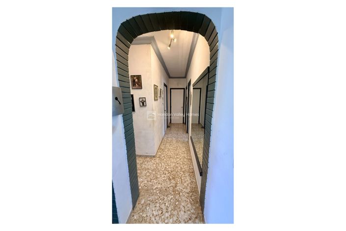 Image No.47-4 Bed Property for sale