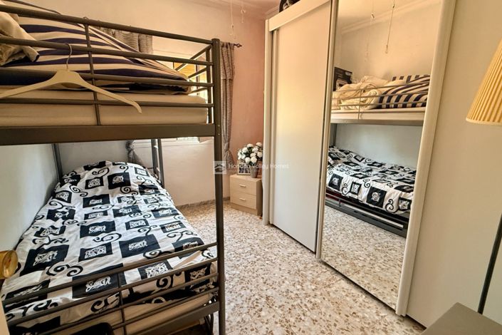 Image No.50-4 Bed Property for sale