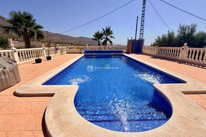 Image No.24-4 Bed Villa for sale