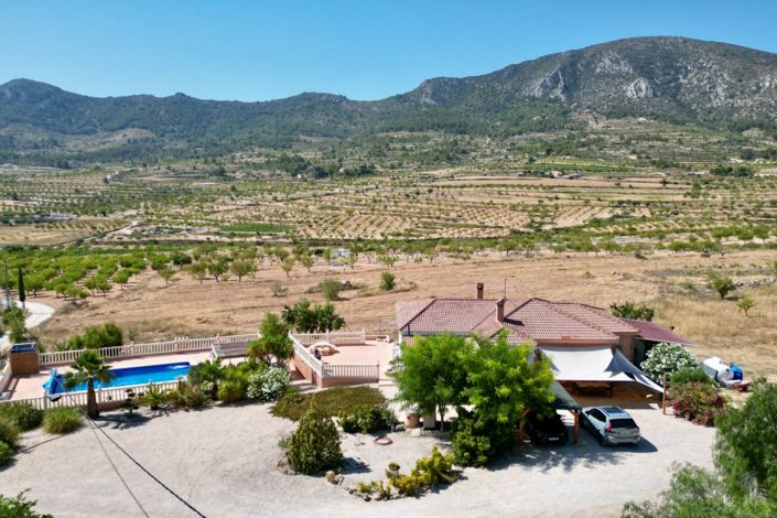 Image No.9-4 Bed Villa for sale