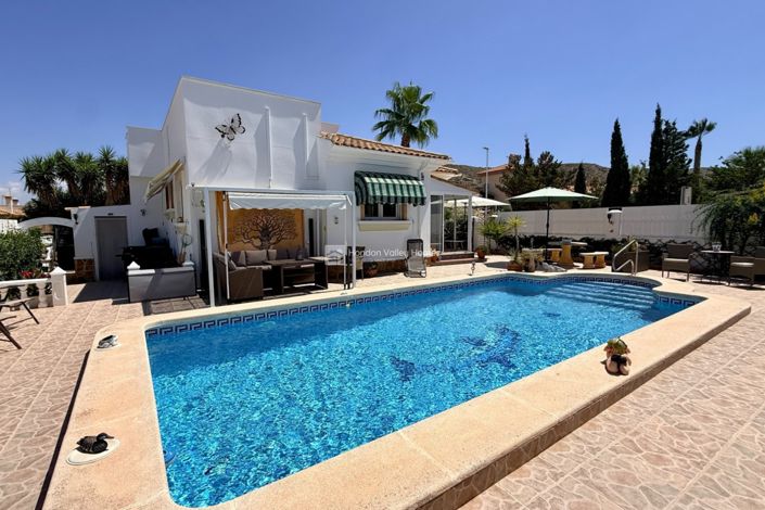 Image No.12-2 Bed Villa for sale