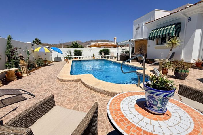 Image No.3-2 Bed Villa for sale