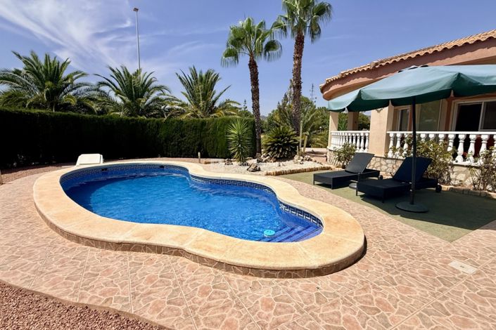 Image No.20-3 Bed Villa for sale