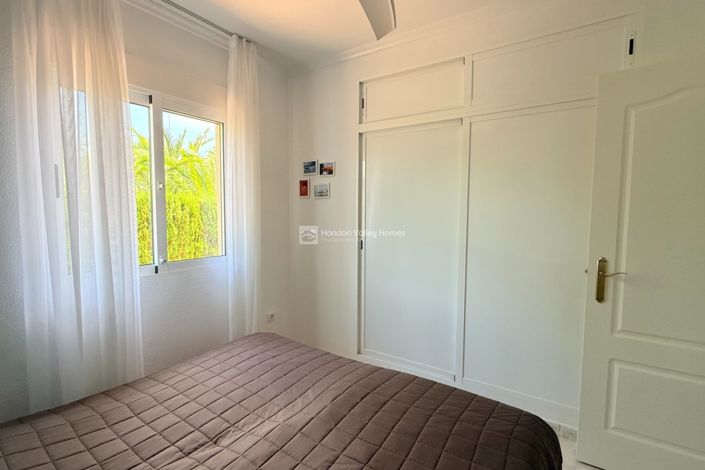 Image No.43-3 Bed Villa for sale
