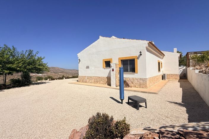 Image No.38-4 Bed Property for sale