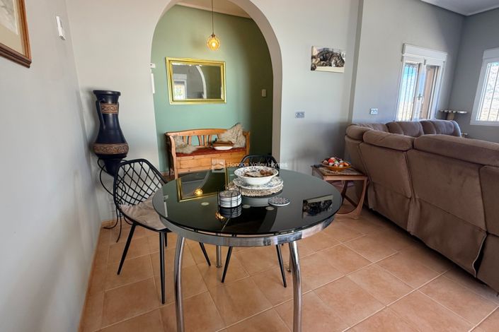 Image No.49-4 Bed Property for sale
