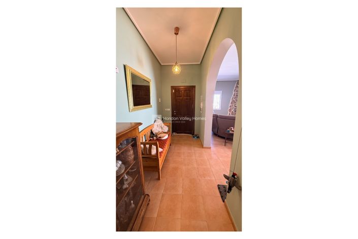 Image No.50-4 Bed Property for sale