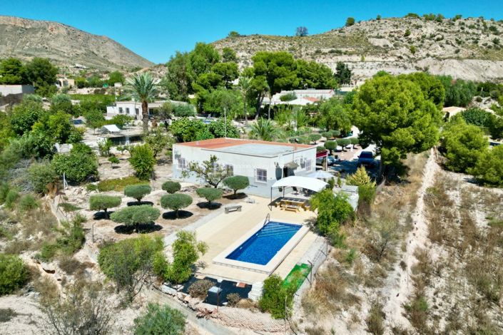 Image No.14-3 Bed Villa for sale