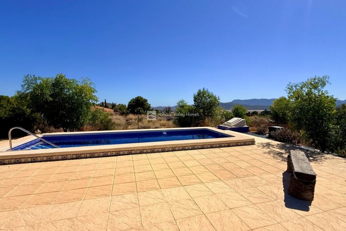 Image No.26-3 Bed Villa for sale