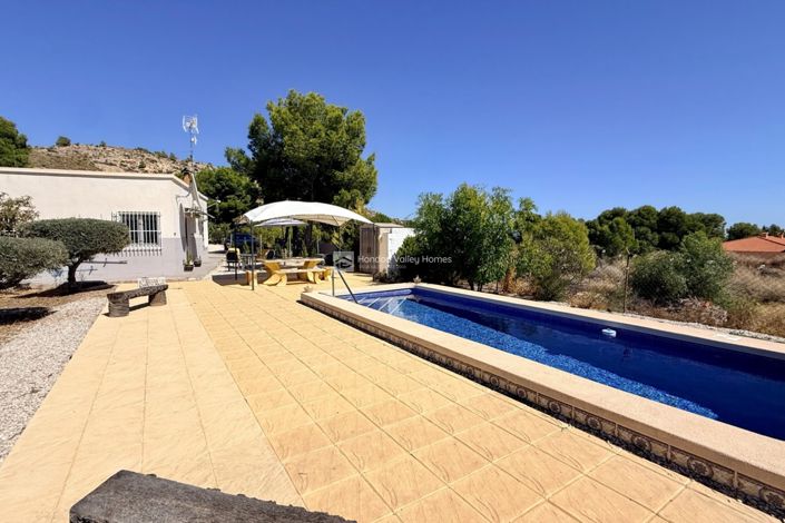 Image No.27-3 Bed Villa for sale