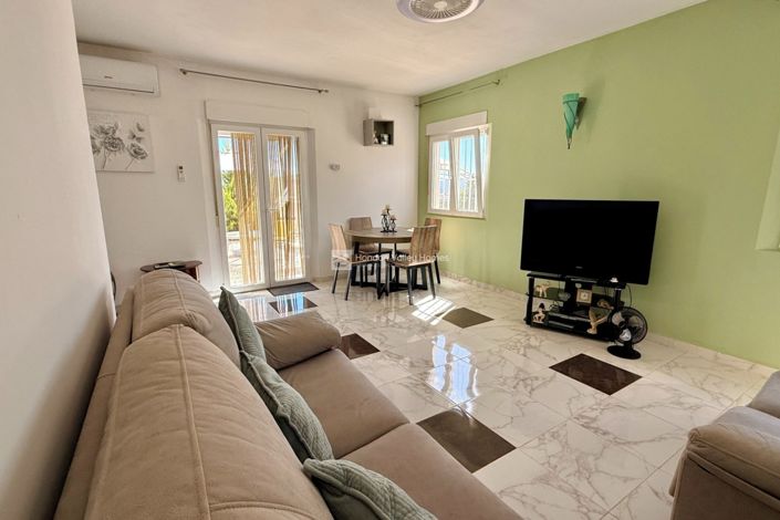 Image No.39-3 Bed Villa for sale