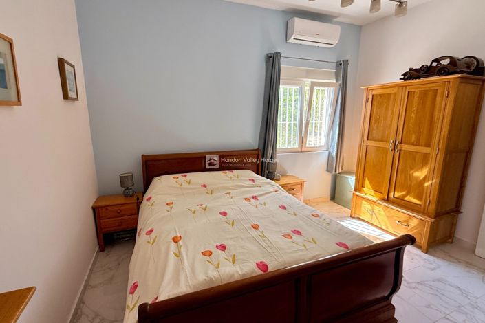 Image No.49-3 Bed Villa for sale