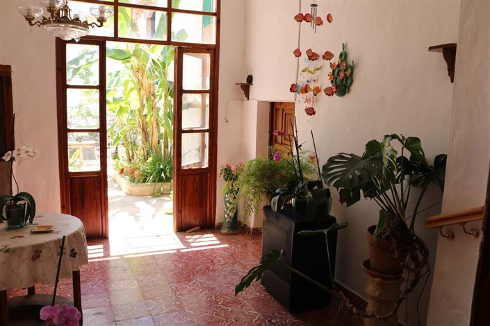 Image No.2-5 Bed Townhouse for sale