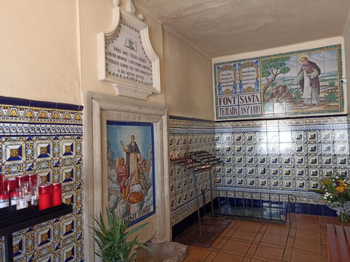 Image No.26-5 Bed Townhouse for sale