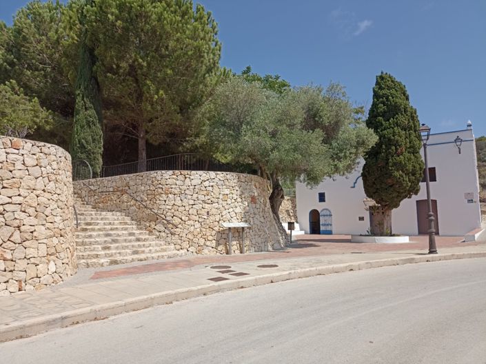 Image No.27-5 Bed Townhouse for sale