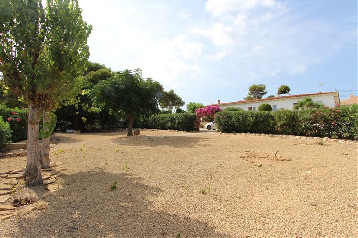 Image No.4-9 Bed Villa for sale