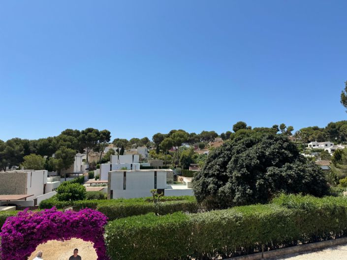 Image No.28-9 Bed Villa for sale