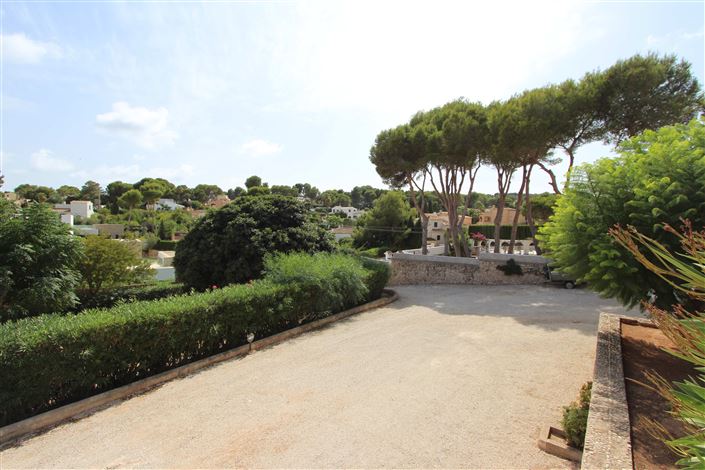 Image No.13-9 Bed Villa for sale