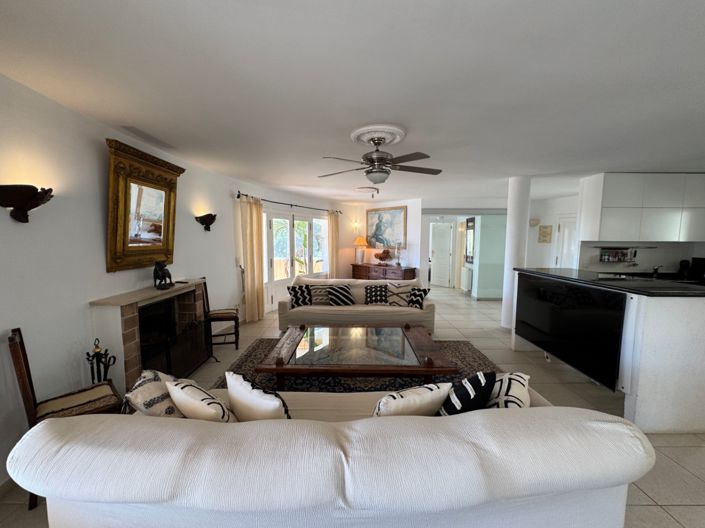 Image No.24-4 Bed Villa for sale