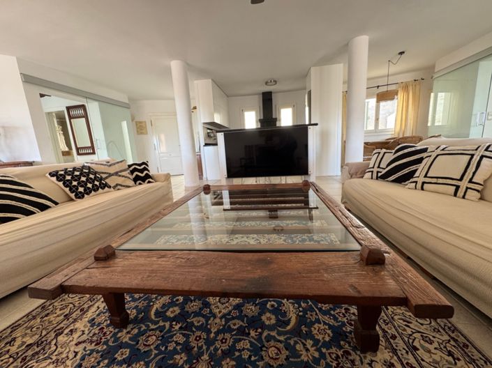 Image No.33-4 Bed Villa for sale