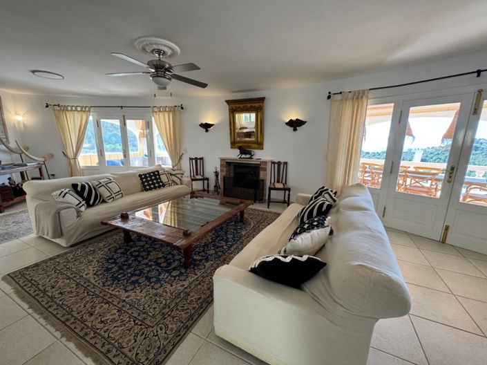 Image No.25-4 Bed Villa for sale