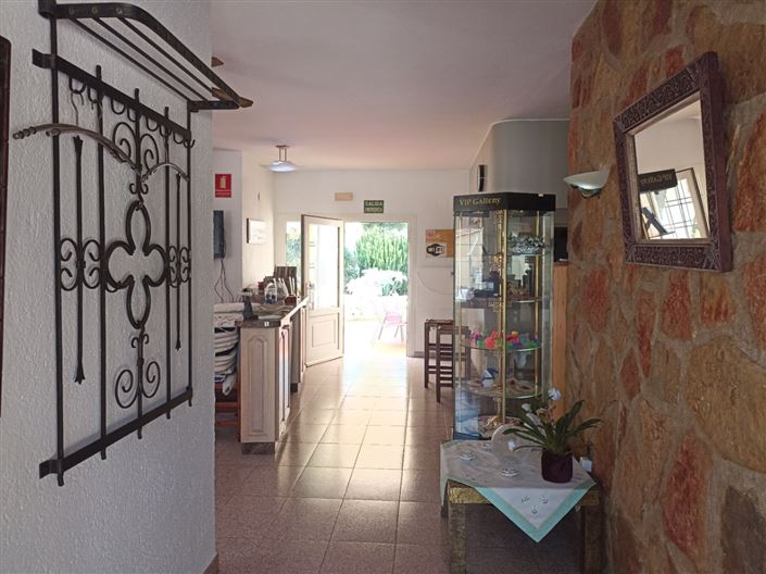 Image No.4-2 Bed Villa for sale