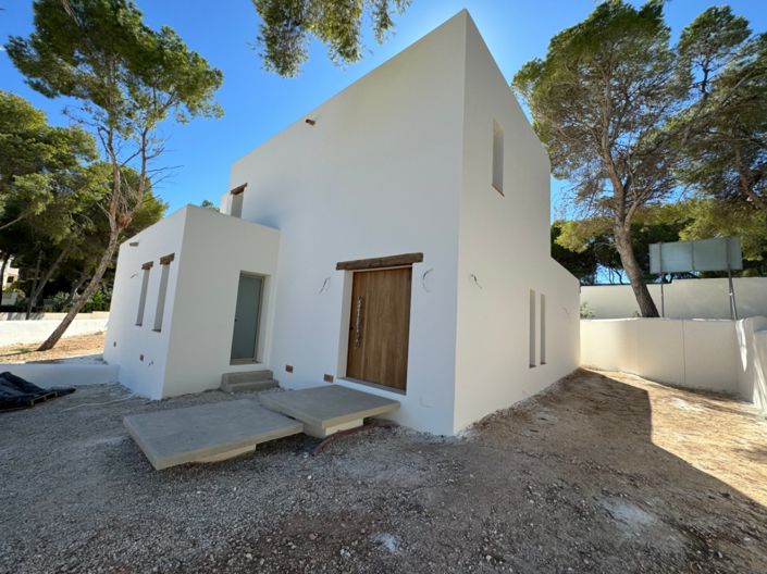 Image No.25-3 Bed Villa for sale