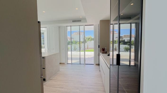 Image No.19-4 Bed Villa for sale