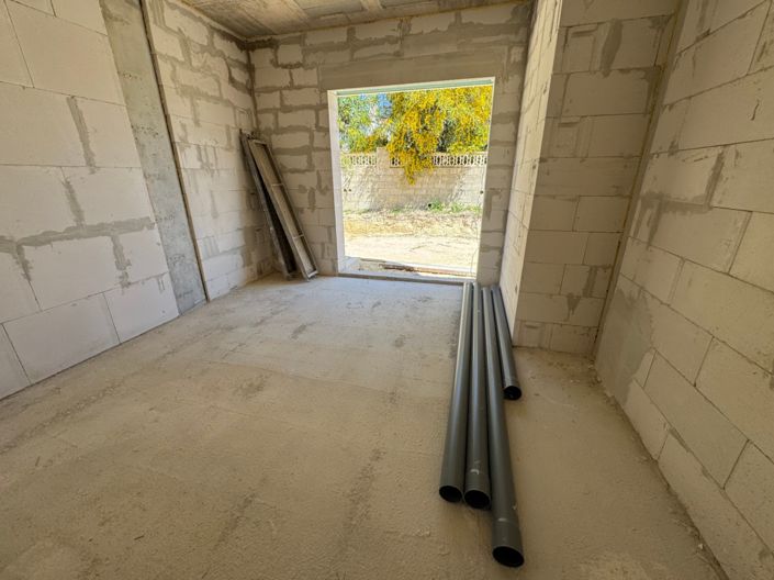 Image No.19-3 Bed Villa for sale