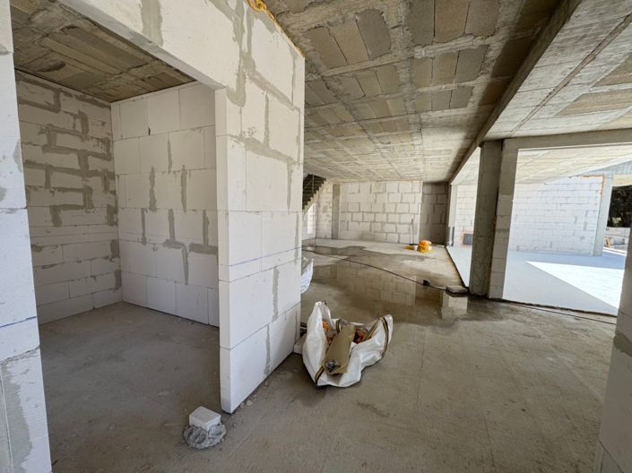 Image No.28-3 Bed Villa for sale