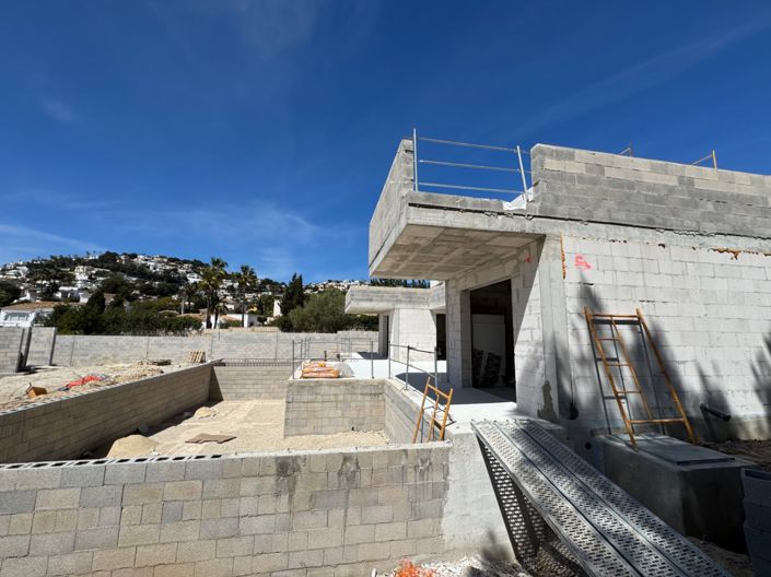 Image No.33-3 Bed Villa for sale