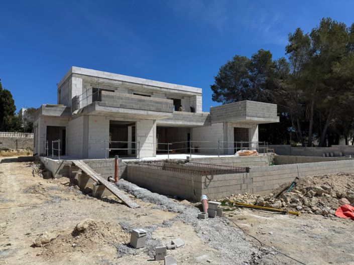 Image No.37-3 Bed Villa for sale