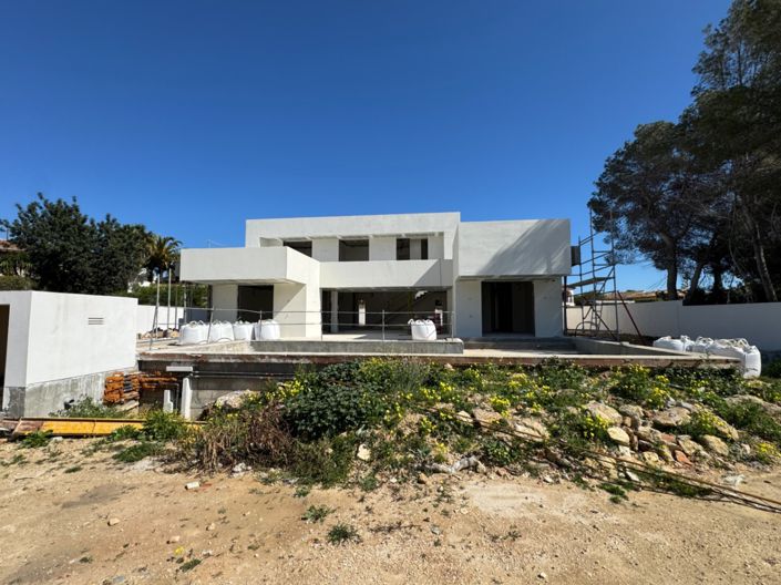 Image No.38-3 Bed Villa for sale