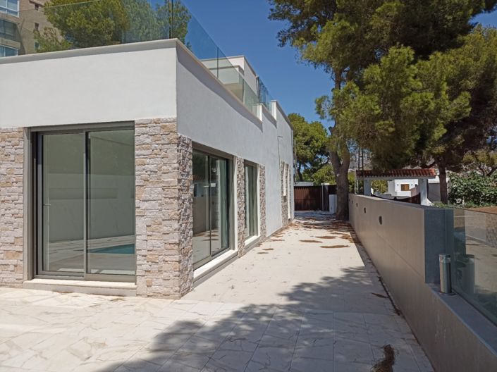 Image No.26-4 Bed Villa for sale