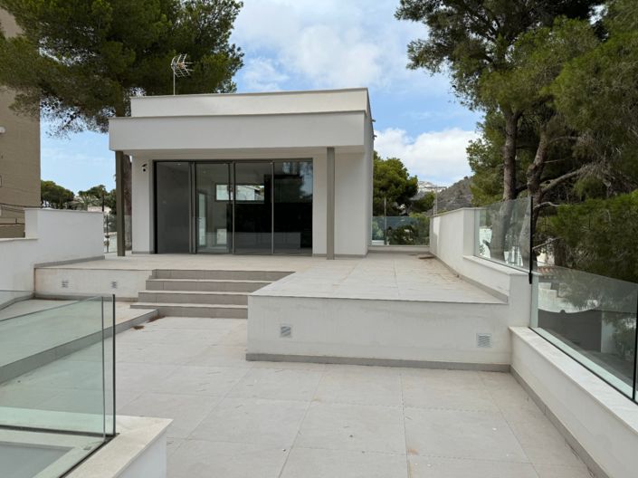 Image No.34-4 Bed Villa for sale