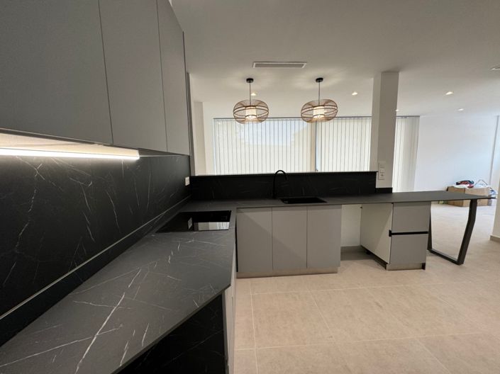 Image No.5-4 Bed Villa for sale