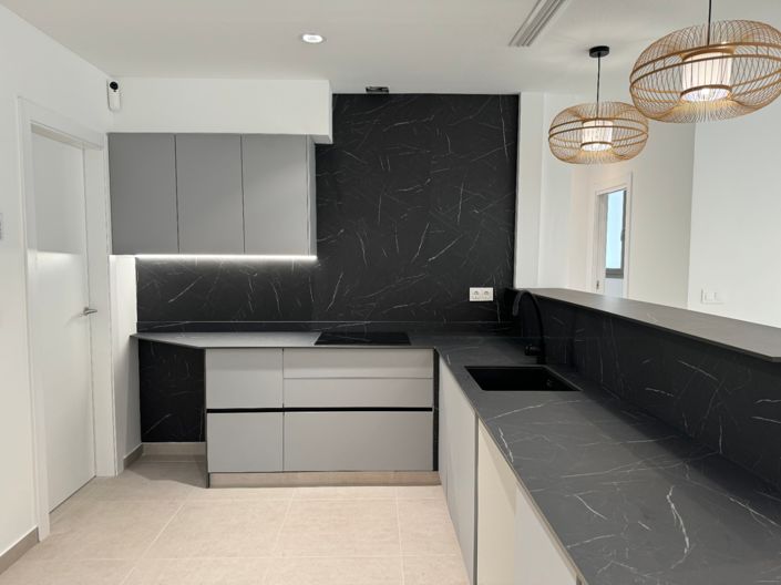 Image No.7-4 Bed Villa for sale