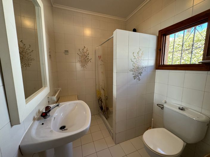 Image No.16-5 Bed Villa for sale