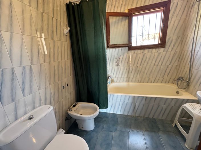 Image No.41-5 Bed Villa for sale