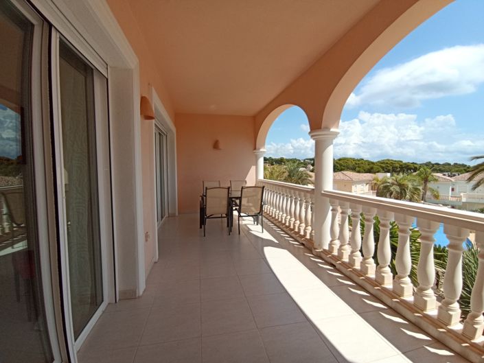 Image No.11-2 Bed Apartment for sale